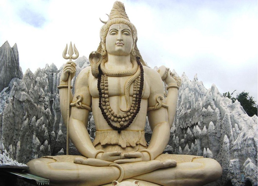 Khám phá sức mạnh vòng Rudraksha Mala trong cuộc sống hàng ngày