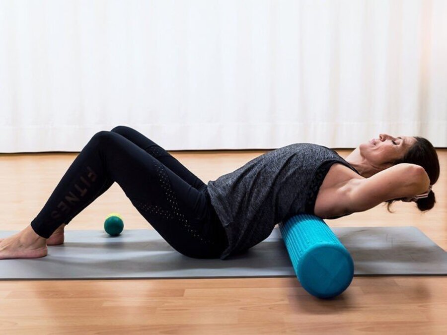 Con lăn yoga - sản phẩm hỗ trợ đắc lực cho người tập