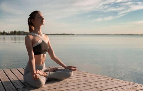Yoga thải độc giúp đào thải các độc tố trong cơ thể, giúp lấy lại vóc dáng hiệu quả sau dịp lễ tết